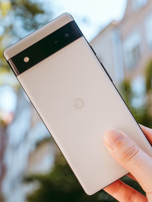 Google Pixel 6a $400 Phone Mini Review