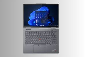 Lenovo ThinkPad X1 Yoga Gen 8 Hinges and Keyboard