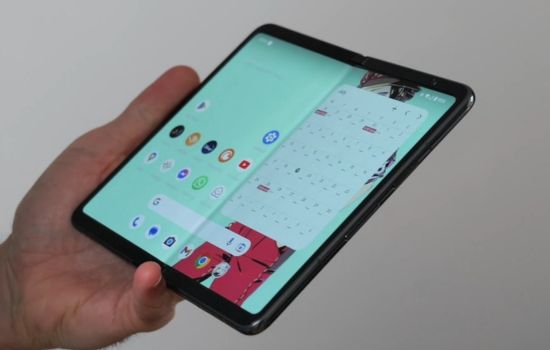 Google Pixel Fold Android 13 