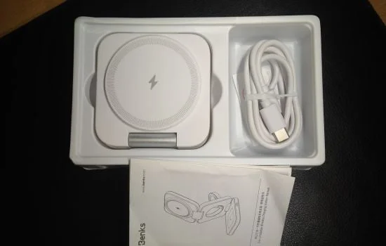 Benks 3 in 1 Wireless Charging Station