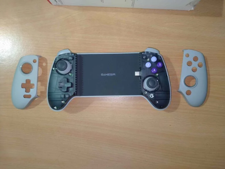 GameSir G8 Galileo buttons and changeable joystics