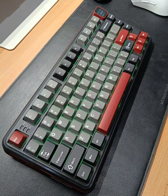 MechLands Vibe75 v2 Front Design