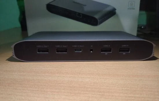 Minisopuru 13 in 1 USB C Front Side Ports