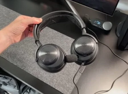 Steel Series Arctis Nova Pro Design