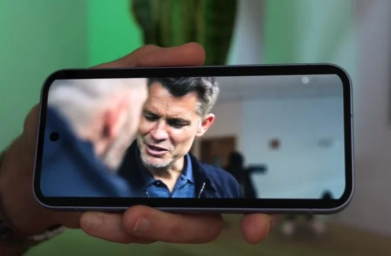 Google Pixel 9a Screen