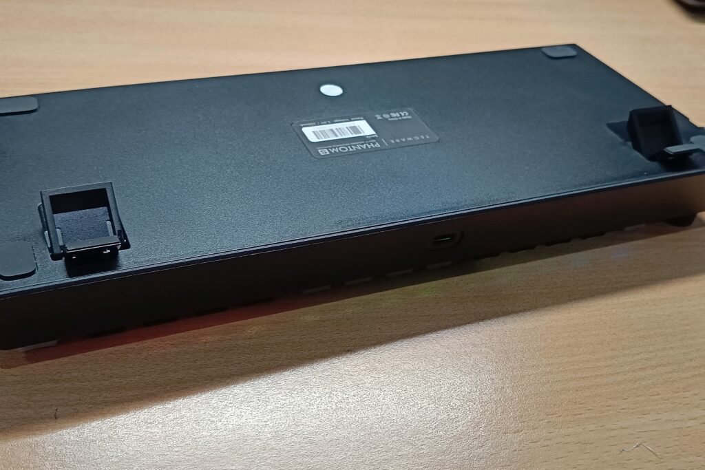 Tecware Phantom S Review - Back side